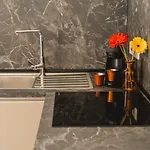 Charming & 1br Near Sea By Beyond Air! Great Location! *