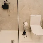 Charming & 1br Near Sea By Beyond Air! Great Location! * Gzira