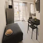 Charming & 1br Near Sea By Beyond Air! Great Location!