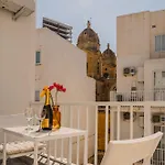 Charming & 1br Near Sea By Beyond Air! Great Location! Gzira