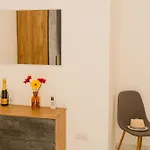 Apartamento Charming & 1br Near Sea By Beyond Air! Great Location! *