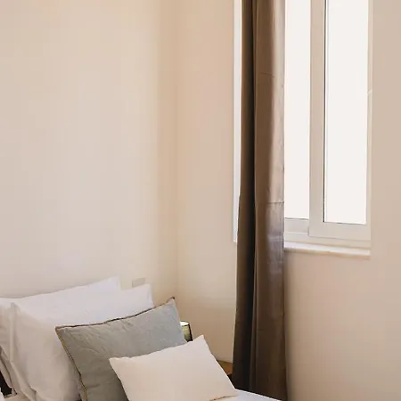 Charming & 1br Near Sea By Beyond Air! Great Location! Gzira