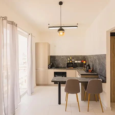 Charming & 1br Near Sea By Beyond Air! Great Location! Gzira