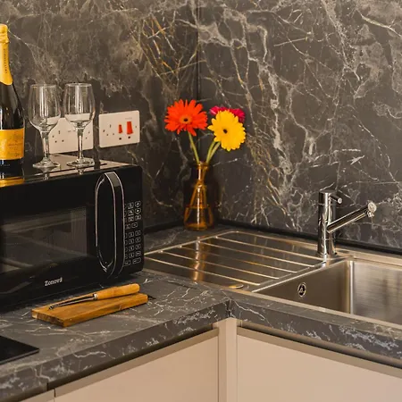 Lägenhet Charming & 1br Near Sea By Beyond Air! Great Location! Gzira