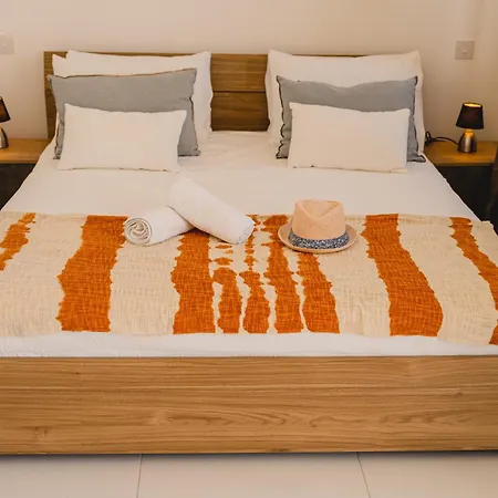 شقة Charming & 1br Near Sea By Beyond Air! Great Location!