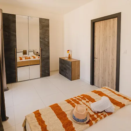شقة Charming & 1br Near Sea By Beyond Air! Great Location!